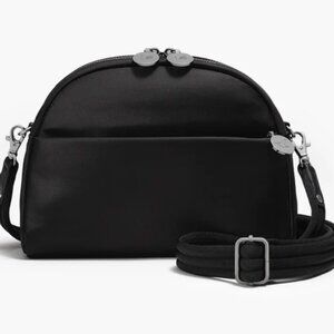 Lo & Sons Nouvelle NWOT